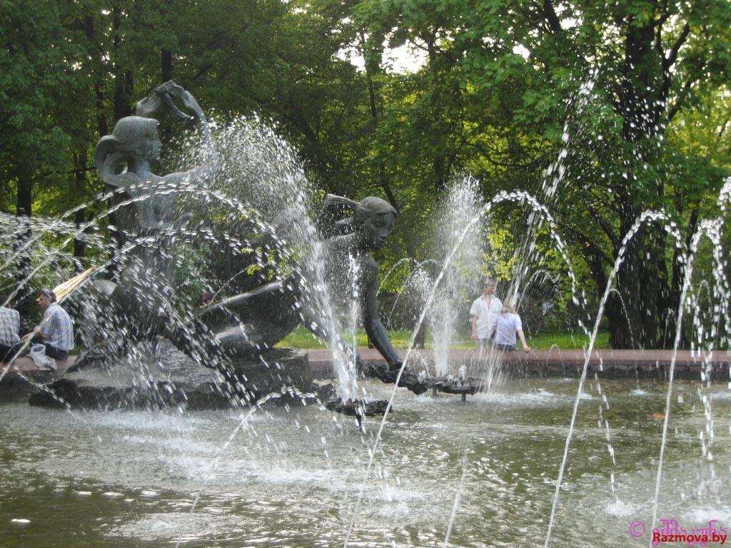 у свіслач глядзіцца менск - мой любімы горад...