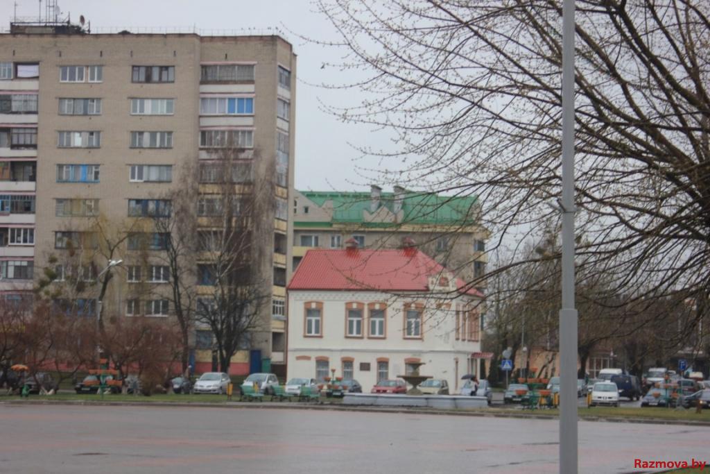 Краязнаўчы музей пад ружовым дахам